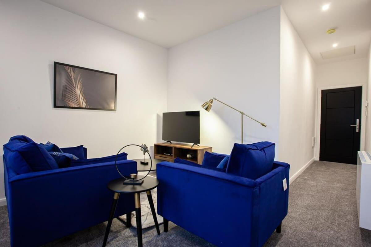 Lovely Open Plan 1 Bedroom Apartment in Bolton Buitenkant foto